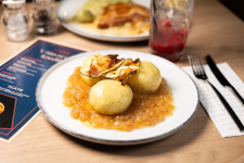 V hlavní roli: Knedlík